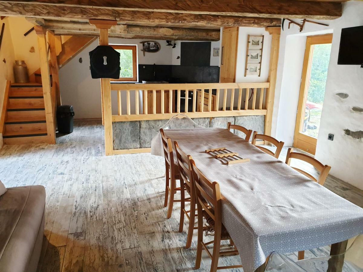 Bergerie Grange Des 3 Cirques Troumouse Gavarnie Estaube 4 Personnes エクステリア 写真